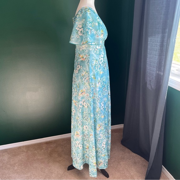 Vintage 1970’s Butterfly Sleeve Floral Maxi Dress - Picture 15 of 15